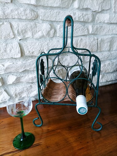 Porte bouteilles casier à - porte, /
