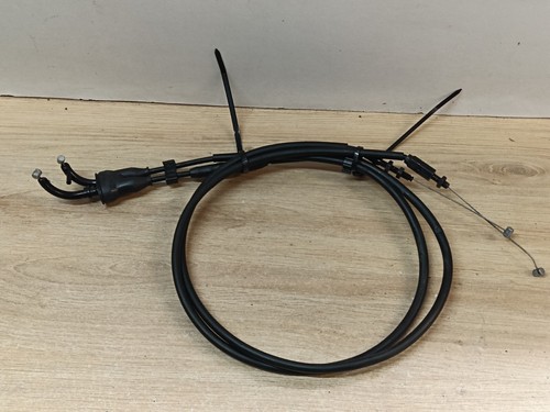 Paire cable gaz - de,