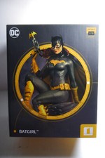DC Comics Deluxe Batgirl 26 Cm