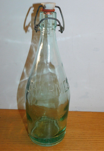 Ancien bouteille eau - bouteille, en