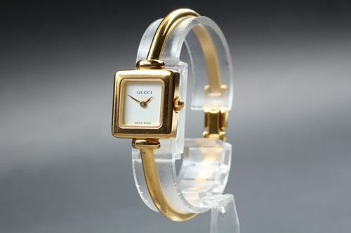 Presque comme neuve - [], montre