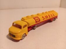 Lego Camion Mercedes Benz L 337 semi remorque citerne Shell rouge et jaune 1/87