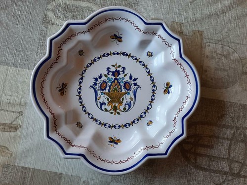Assiette faience decorative