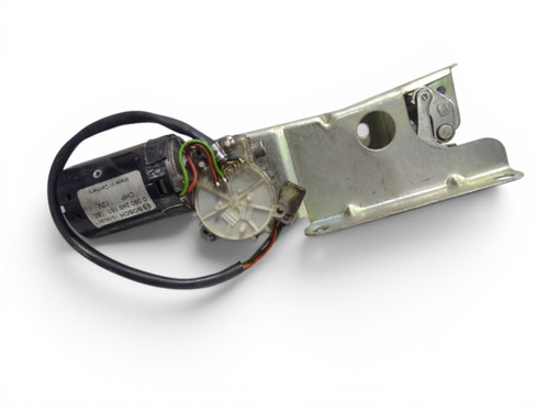 Moteur essuie glace avant