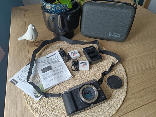 Appareil photo hybride - 📸,