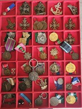 Lot médailles insignes - lot,