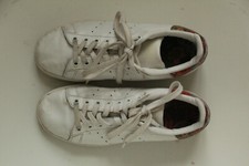 Jolies Stan Smith colorées (taille 38 1/3)