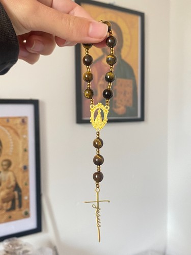 Dizainier catholique œil - catholique,