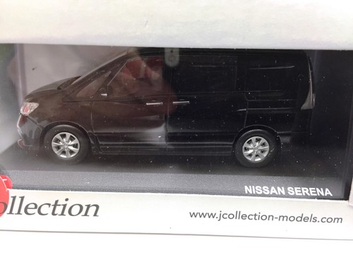 Nissan serena 2010 black - black,