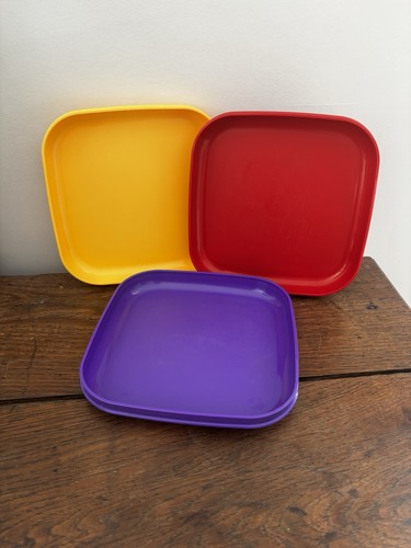 Ensemble assiettes à - ensemble, 3