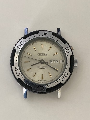 Montre type plongée - montre,
