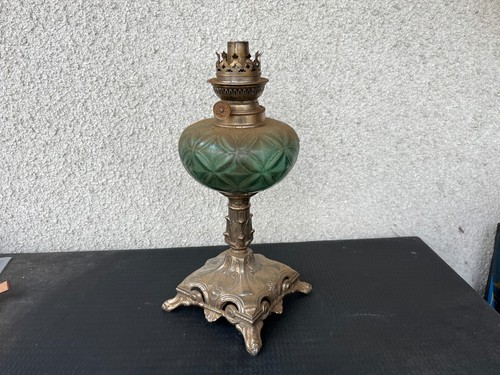 Lampe pétrole ancienne - à,