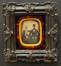 Daguerreotype 1/6 plaque Femme coiffe & homme képi Photo ca 1855 cadre mouluré