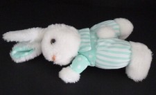 V6. DOUDOU PELUCHE LAPIN Vert blanc rayé pois tête sur le côté 20cm marque? TTBE