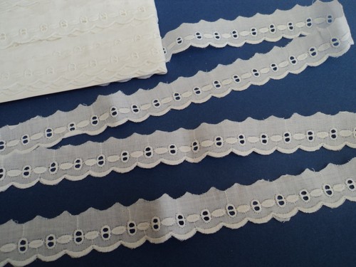 Ancienne broderie anglaise - broderie,