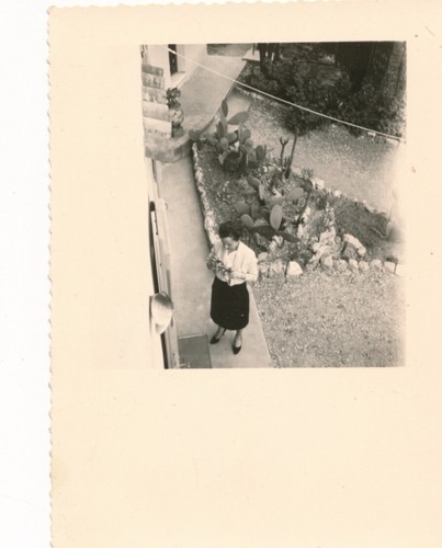 Snapshot portrait femme - , debout