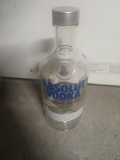 Bouteille vide "Absolut Vodka"