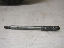 Axe de roue avant honda nsr