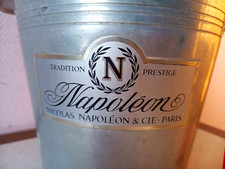 ancien seau à champagne