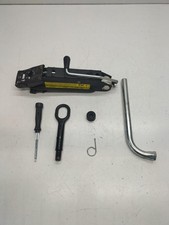 KIT D'OUTILS PLAQUES DE PLAQUE VW Golf V (1K1) Hatchback 1.9 TDI (BXF) 1K0012115F