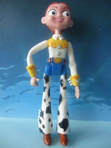 Tres belle figurine disney - tres,