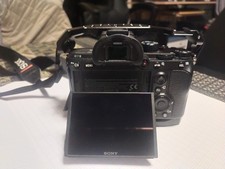 Sony A7iii très peu servi