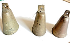 3 Anciennes cloches bronze