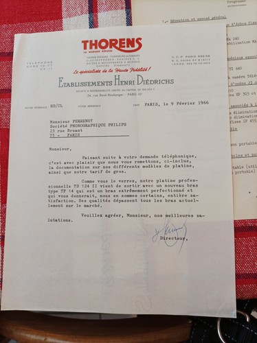 Lettre tete platine thorens - lettre,