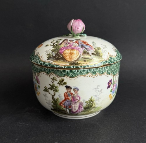 Ancien pot bonbonnière - , en