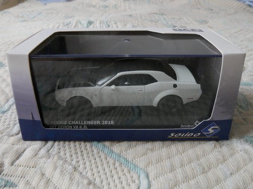1:43 2018 Dodge Challenger SRT