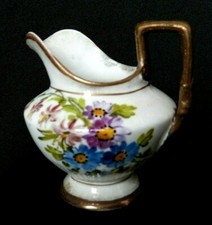 Petit pichet pot à lait en