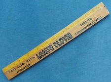 Ancienne règle en bois