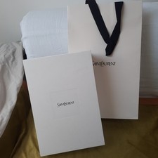 Boite vide Saint Laurent 26.5x39.50x11 avec son sac shopping 32x52x15