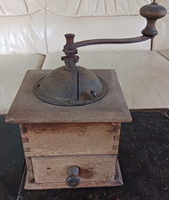 Très ancien MOULIN à CAFE en