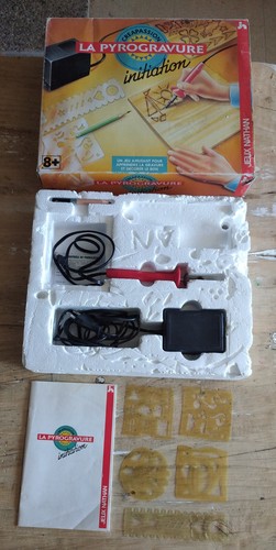 Ancien jeu pyrogravure jeux - jeu, la