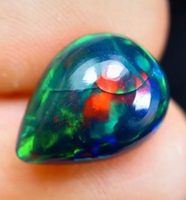 Superbe opale naturelle welo