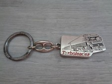 ANCIEN PORTE CLE METAL EMAILLE AUTOMOBILE RENAULT POIDS LOURD TURBOLEADER