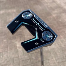 Putter droit SCOTTY CAMERON PHANTOM 5s CS 2024 34 pouces avec couvre-chef
