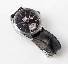 TAG Heuer  GRAND CARRERA GMT GRANDE DATE CALIBRE 8 RS Cadran Reflets Maron Foncé