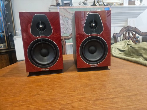 Sonus faber lumina - sonus, amator