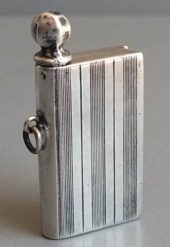 Ancien briquet pyrogene - briquet,