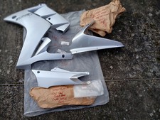 FLANCS DE CARENAGE GAUCHE