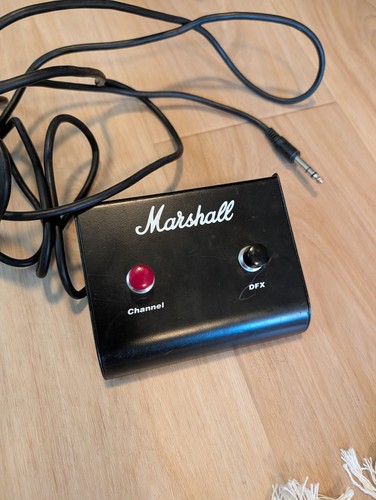 Marshall button guitar - 2,