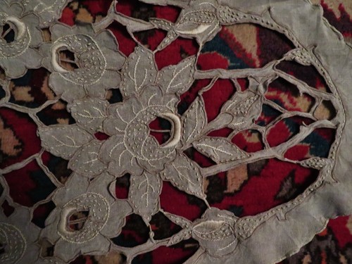 Broderie richelieu ancienne - broderie,