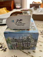 la Maison Lavoir Carlton par D. Gault miniatures maisons Provence originale