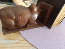 Serre-Livres Anciens en Bois Sculpté - Couple Breton, Signés - Fait Main