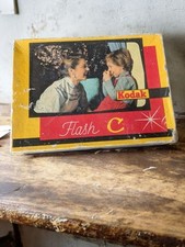 Appareil Photo Argentique - Kodak Flash C A Condensateur Avec Boîte Et Notice 