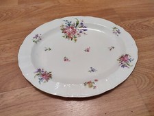PLAT OVALE EN PORCELAINE DE LIMOGES DECOR FLEURS - LONG 38CM LARG 30,5CM - BEAU!