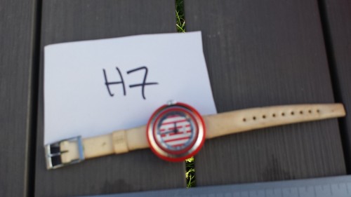 Ancienne montre bracelet - h7/,