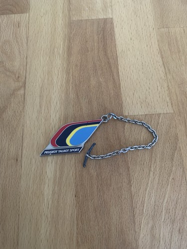 Porte clé émaillé peugeot - clé,